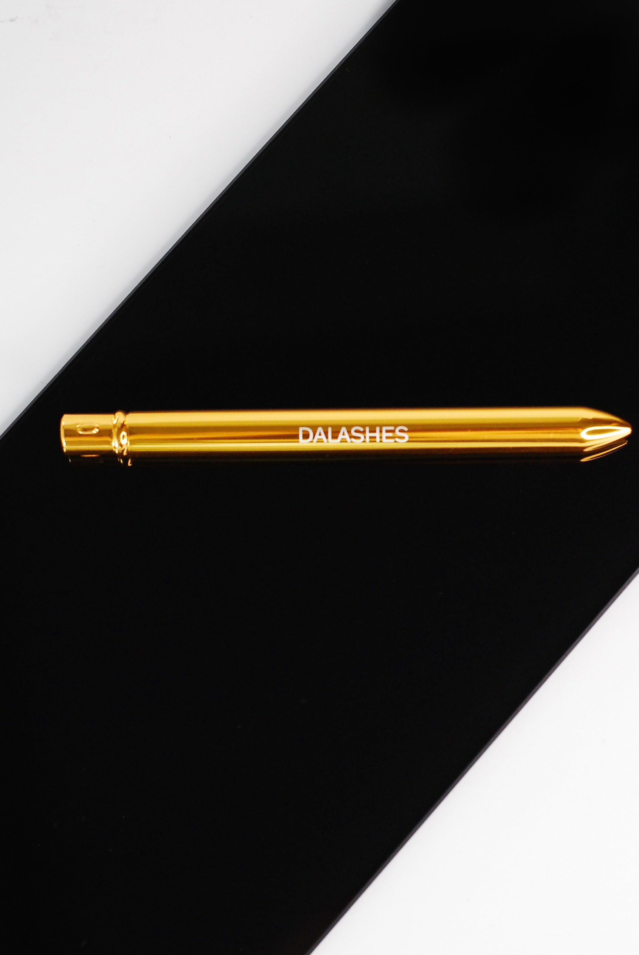 Metallic brush